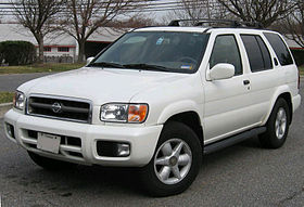 99-04 Nissan Pathfinder.jpg